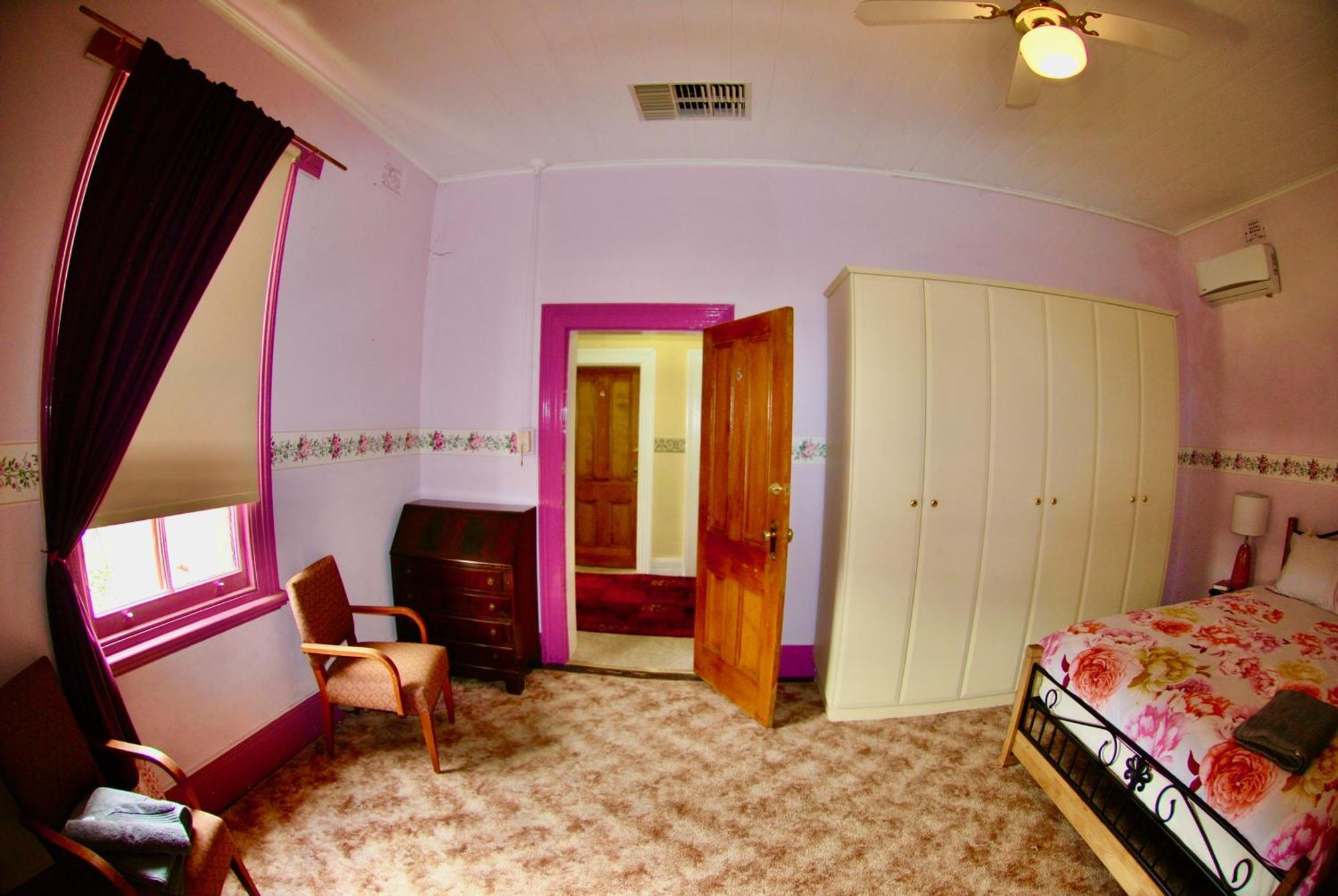 Historic Star Lodge And Station Masters House Narrandera Quarto foto